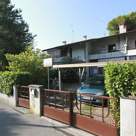 Renata Apartment *